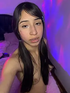 Snapshot of SweetBbyX chatting on 03.08.26 SweetBbyX online show from 03.08.26