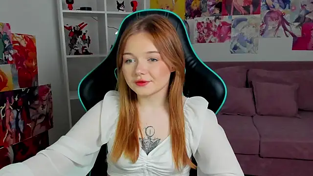 ElinaVale online show from 04.21.26