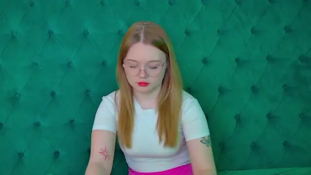 ElinaVale online show from 04.23.26