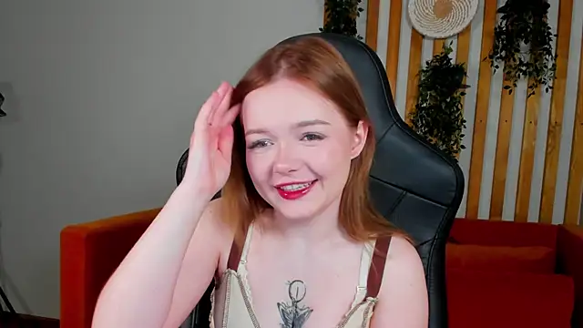 ElinaVale online show from 06.19.26