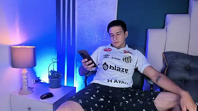 Jean Jagger online show from 03.12.26