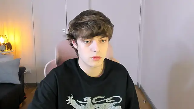 MaxVibee online show from 03.15.26