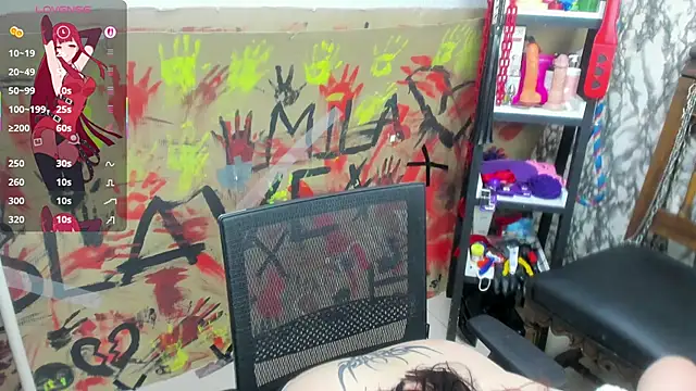 milaanddalia   online show from 04.29.26