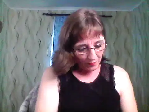 Alisaprice077 online show from 04.21.26
