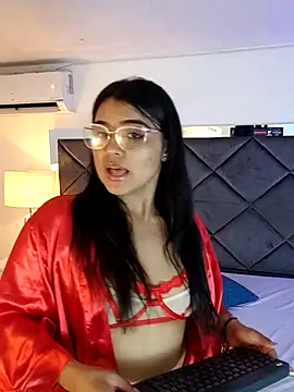 AlmaRios online show from 03.12.26