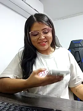 AlmaRios online show from 03.13.26