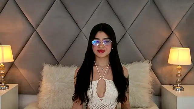 OliviaDiaz online show from 06.13.26