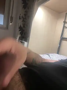 tonyboys19418 online show from 03.29.26