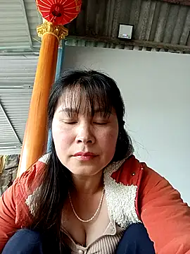 Snapshot of Ivey_S1 chatting on 03.09.26 Ivey S1 online show from 03.09.26