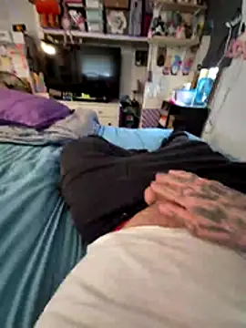 XXBigStrokesXX online show from 06.16.26