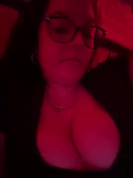 Snapshot of naturalboobsF chatting on 03.29.26 naturalboobsF online show from 03.29.26