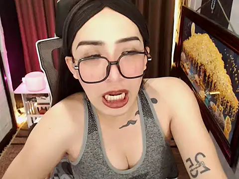 Snapshot of SexyCommander chatting on 03.21.26 SexyCommander online show from 03.21.26