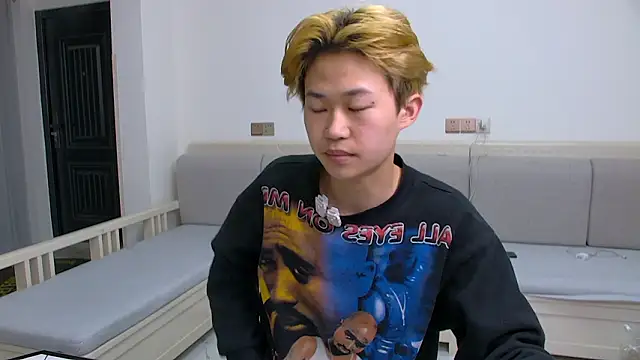 Chili-001 online show from 03.13.26