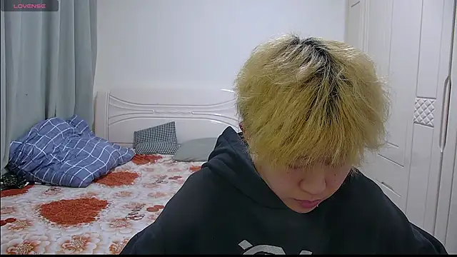 Chili-001 online show from 03.27.26