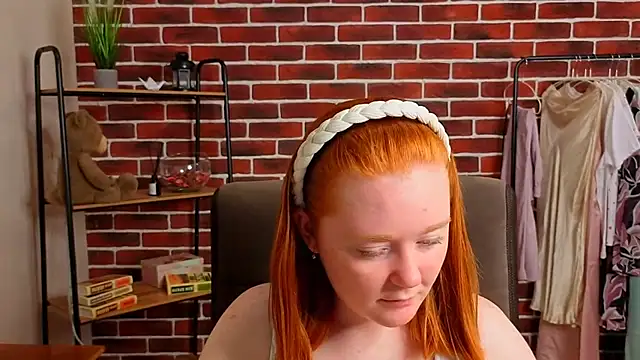 Snapshot of DeborahhBryan chatting on 03.24.26 DeborahhBryan online show from 03.24.26