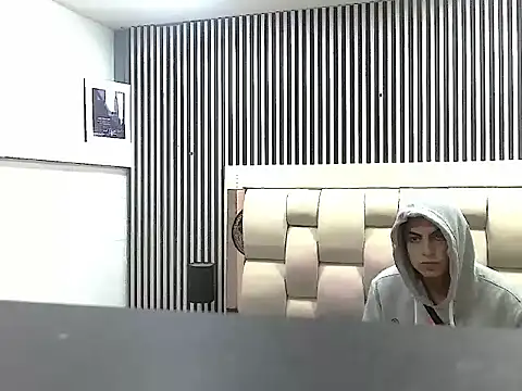 Alex Wolft online show from 05.13.26