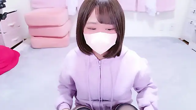 Snapshot of TSU-YU chatting on 03.28.26 TSU-YU online show from 03.28.26