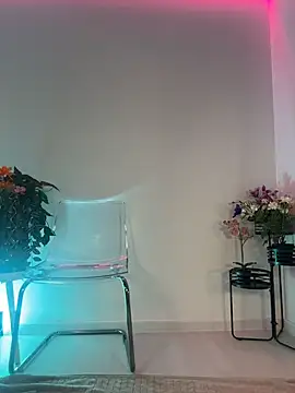 ScarletFlameee online show from 05.08.26