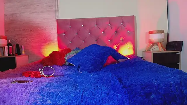 Sary LittleSmiles online show from 04.28.26