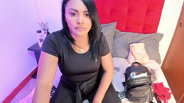 EstrellaSmmith online show from 06.16.26