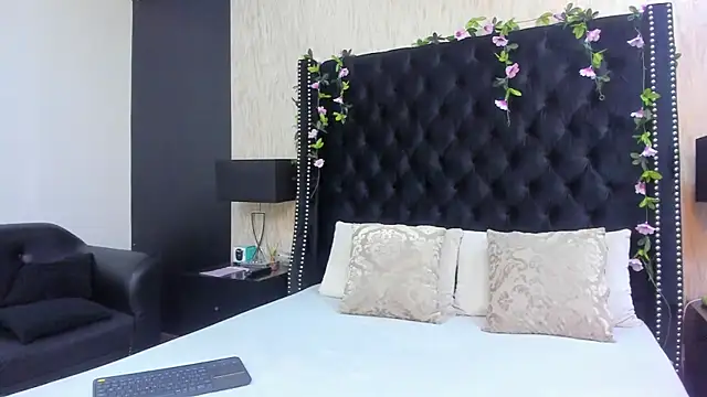 MeganNightt online show from 05.27.26