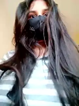 Divya3107 online show from 04.18.26
