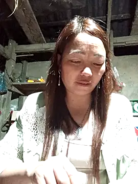 Yellow-pink online show from 04.28.26