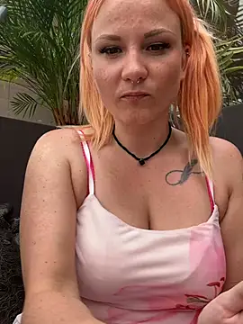 Fiebie licious  online show from 06.25.26