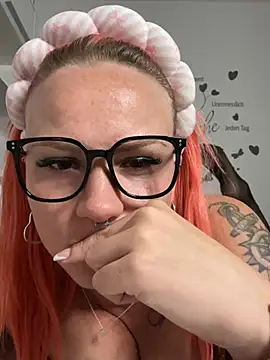 Fiebie licious  online show from 07.19.26