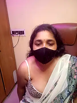 Snapshot of Tanvi_My_Girl chatting on 03.13.26 Tanvi My Girl online show from 03.13.26