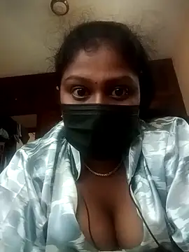 Snapshot of big_boobs123 chatting on 03.11.26 big boobs123 online show from 03.11.26