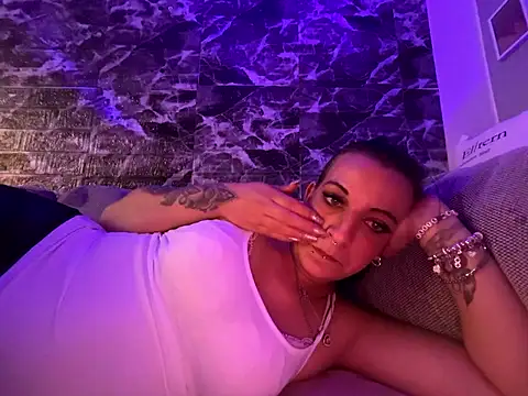 SpicyJenny online show from 03.11.26