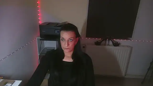 SpicyJenny online show from 03.17.26