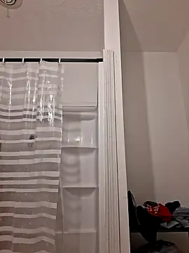 Snapshot of Brandon23xxxgb chatting on 03.24.26 Brandon23xxxgb online show from 03.24.26