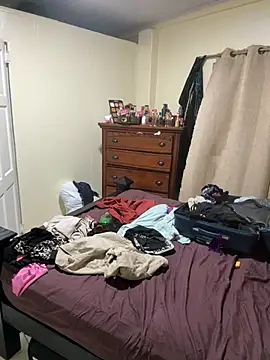 Snapshot of Johnbtte chatting on 03.25.26 Johnbtte online show from 03.25.26