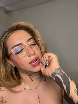 CarolQueen1  online show from 06.14.26