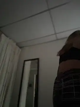 CarolQueen1  online show from 06.16.26