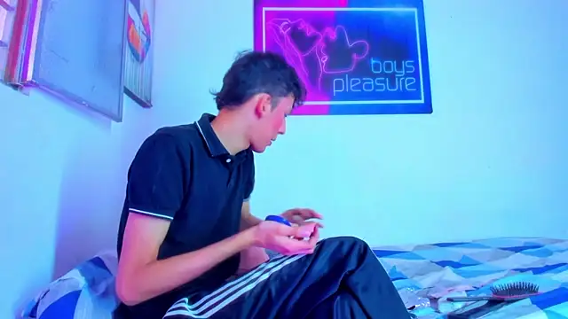 Desire Boys1 online show from 05.01.26