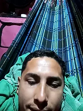 Snapshot of Gabsilva12 chatting on 04.12.26 Gabsilva12 online show from 04.12.26