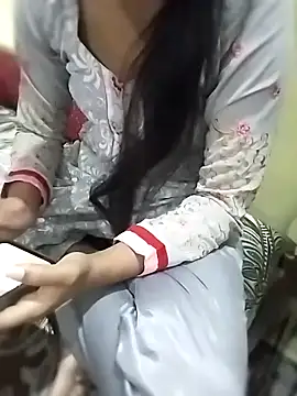 Palak 143 online show from 03.17.26