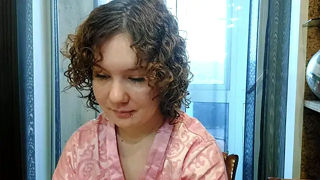 OlivaArashiro online show from 03.15.26