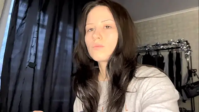 AnnyLadger online show from 03.16.26