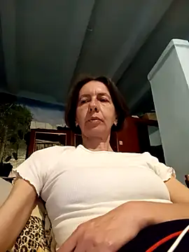 Tania9876 online show from 05.05.26