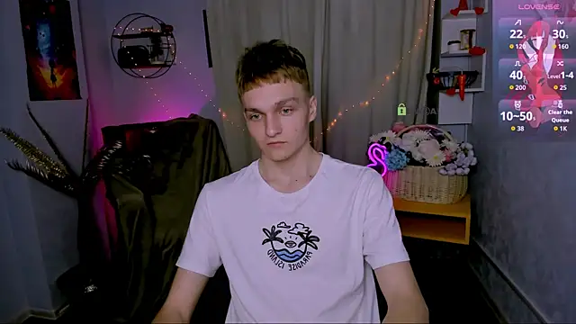 Snapshot of john_lik chatting on 03.29.26 john lik online show from 03.29.26