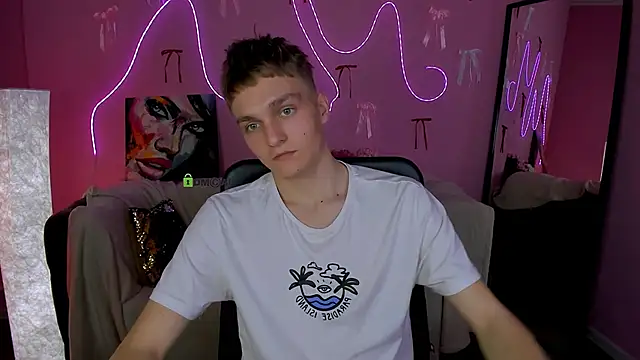 Snapshot of john_lik chatting on 03.30.26 john lik online show from 03.30.26