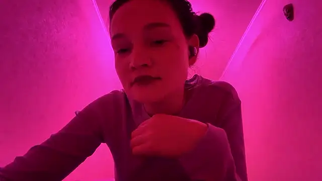 Hannatrai online show from 03.11.26