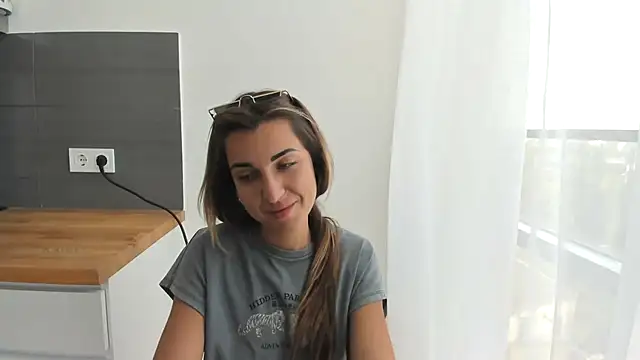 summmmersky1 online show from 07.28.26