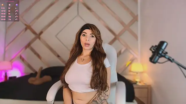 Snapshot of Noa_butterfly_ chatting on 05.27.26 Noa butterfly online show from 05.27.26