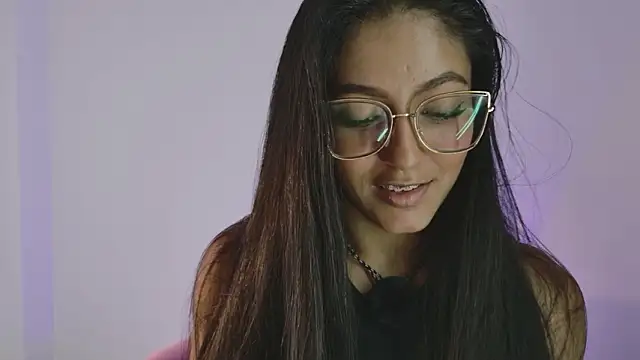 Snapshot of kittymyers chatting on 03.24.26 kittymyers online show from 03.24.26