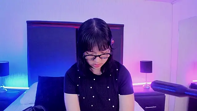 LilithBluum online show from 06.19.26